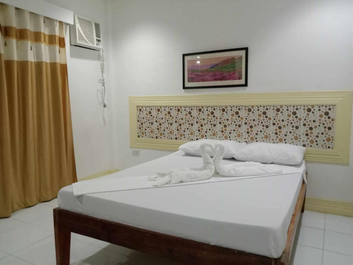 Bountiful Inn Puerto Princesa Ngoại thất bức ảnh