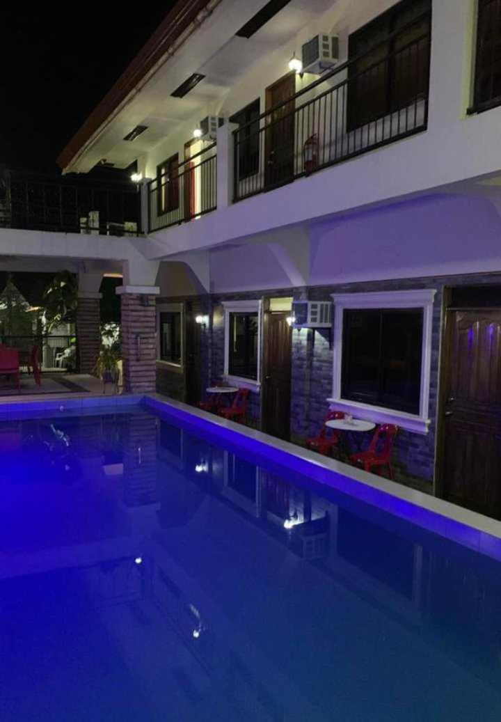 Bountiful Inn Puerto Princesa Ngoại thất bức ảnh